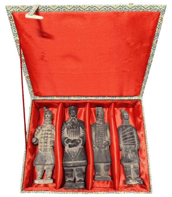 Coffret de 4 statues noires de Guerriers impériaux en terracotta, 15cm