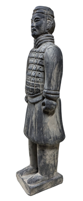 Posąg czarnego rycerza z terakoty 22 cm