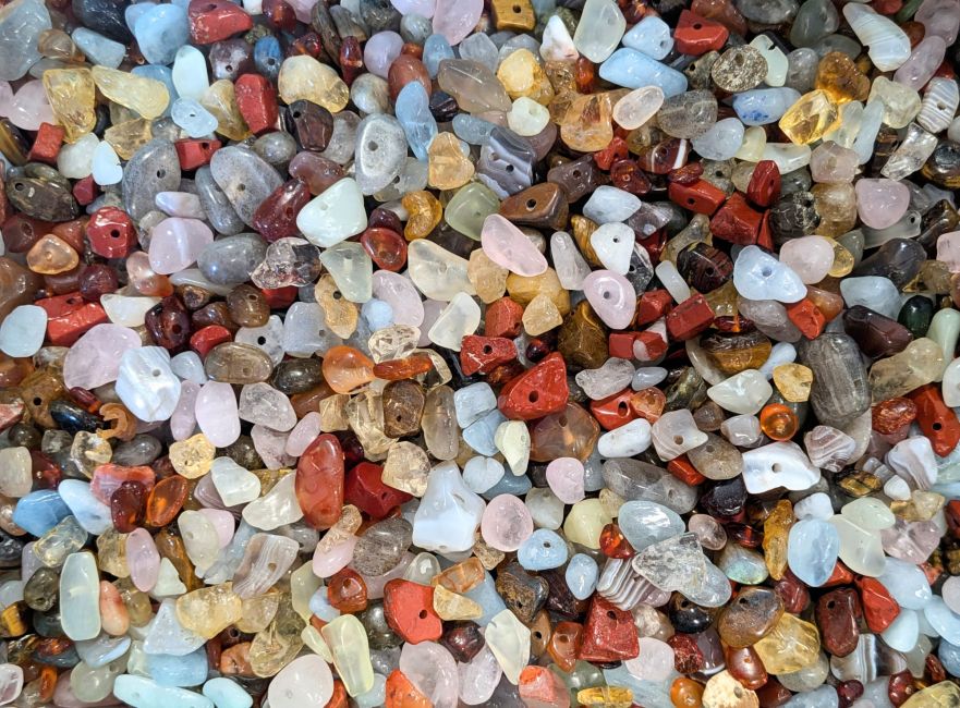kadzidło i Mieszanka perforowanych grysów z kamienia naturalnego – 500 g