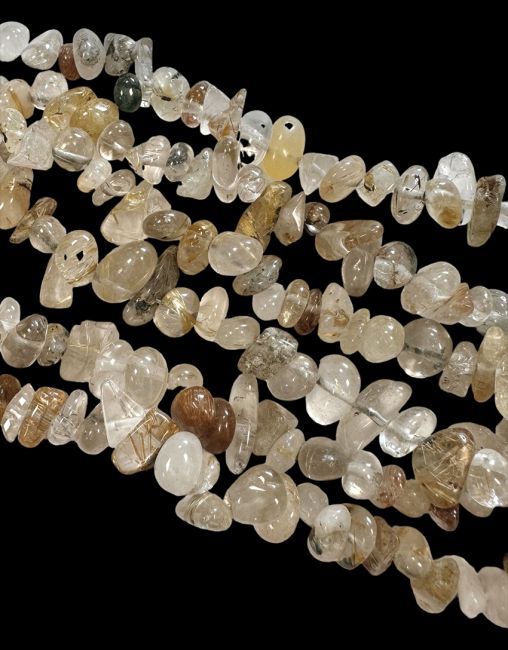Kwarcowe kryształy rutylowe, wióry 3-8 mm na drucie o długości 80 cm