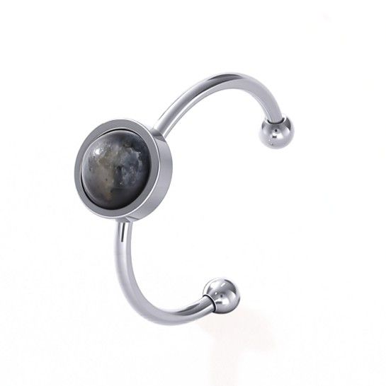 Pierścień z larwikitem – srebrna stal nierdzewna