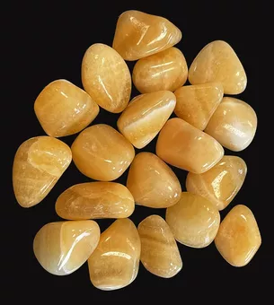 Kalcyt Pomarańczowy A Kamienie Bębnowane 2-3cm 250g