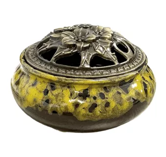 Czarno-żółty ceramiczny uchwyt na kadzidełko 10cm