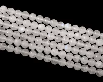 Perysteryt AA z białego kamienia księżycowego o średnicy 8mm na drucie 40cm