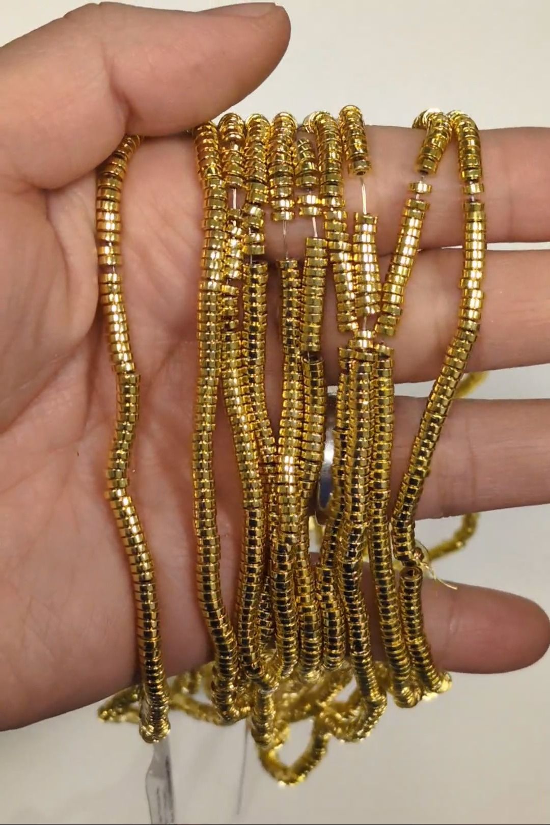 Złote koraliki dystansowe z hematytu – 3×1 mm