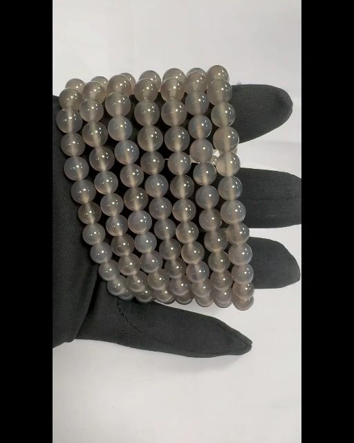 Bransoletka z szarego agatu z koralikami 8mm