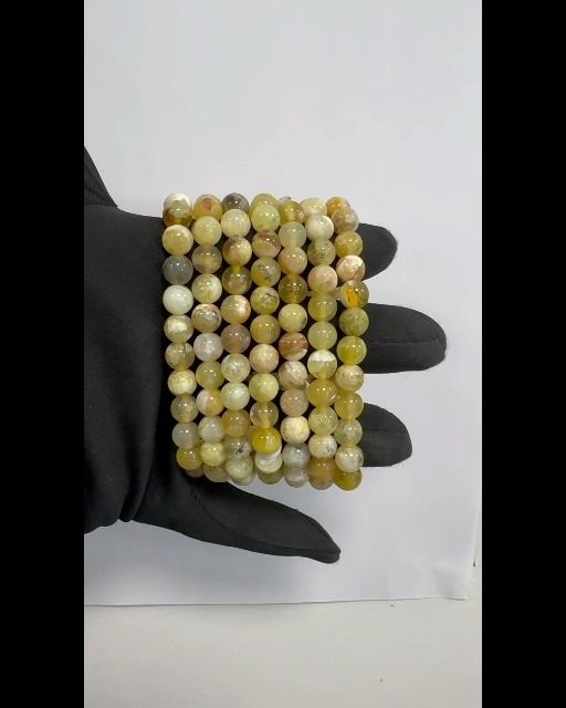 Bransoletka z żółtym opalem A koraliki 8mm