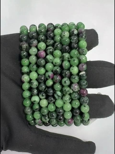 Bransoletka Ruby Zoisite z koralikami 6mm
