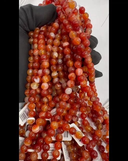 Koraliki karneolowe A 8mm na drucie 40cm