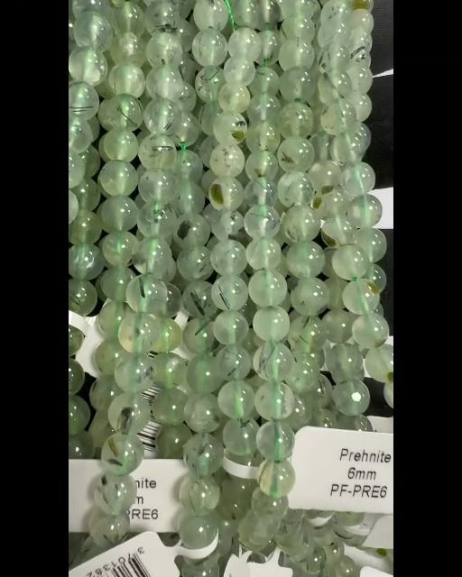 Koraliki Prehnite A o średnicy 6mm na drucie 40cm